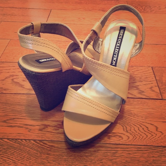 ⚠️SALE⚠️ Nude wedge sandals