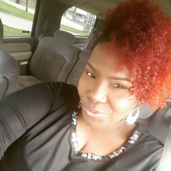 Meet your Posher, Savalia - Picture 1 of 1