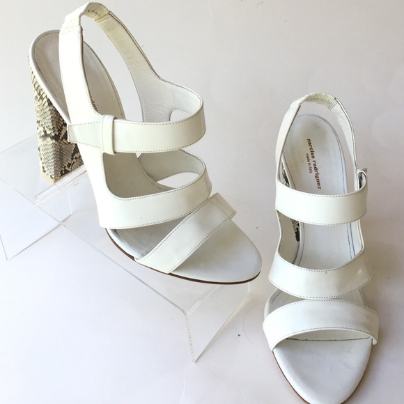 Robert Rodriguez Shoes - Robert Rodriguez white snakeskin sandals strappy 7