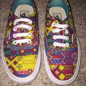Like New Tribal Print Vans