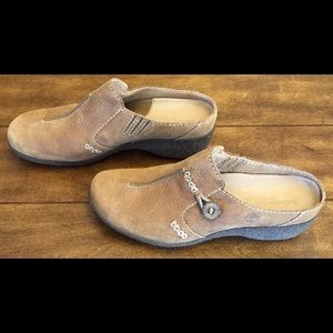 ✨Christmas Sale✨Timberland slip-ons sz 7.5