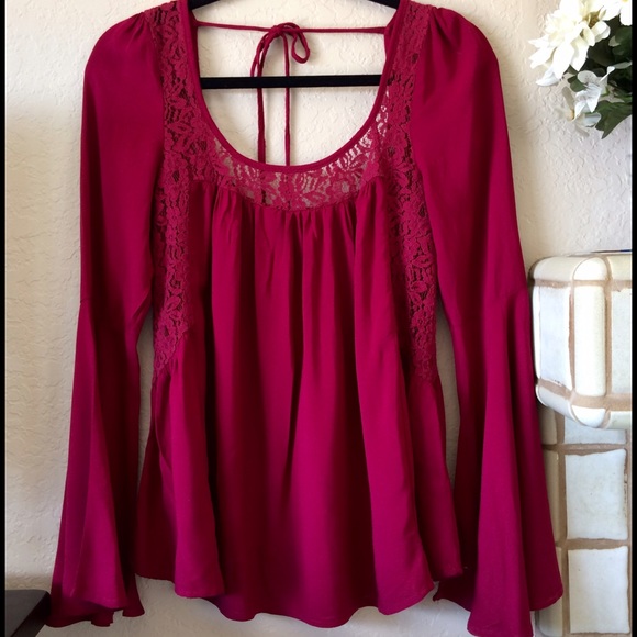 Others Follow long Sleeved Knit Top-Size Small