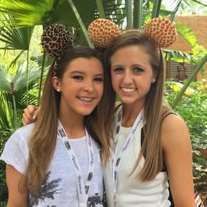 Meet your Posher, Lacey