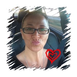 Meet your Posher, Kim