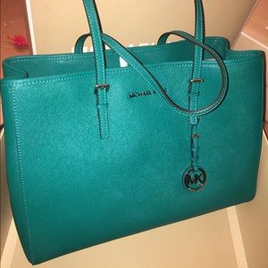 Michael Kors Jet Set Travel Large Tote (Aqua)