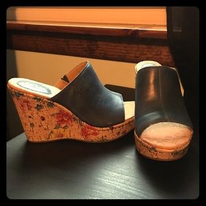 BRAND NEW!!  B.O.C. Wedges size 8