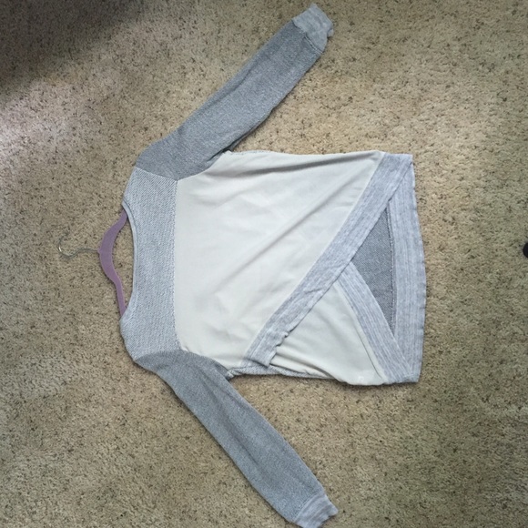 American Eagle Shirt - Picture 2 of 2