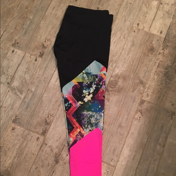 Onzie yoga pants - Picture 2 of 2