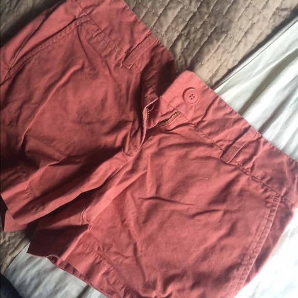Salmon preppy shorts