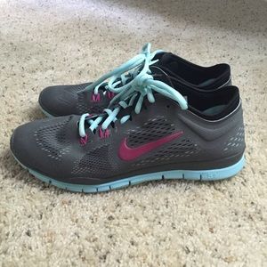 Nike Womens Running Shoes