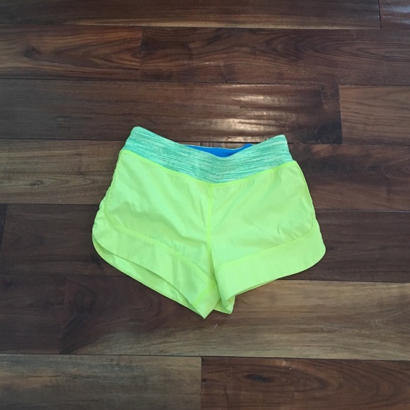 ivivva shorts. Sold on Ⓜ️erc. - Picture 1 of 2
