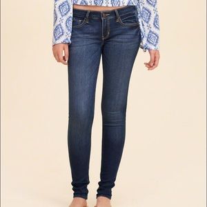 Medium wash hollister jeans