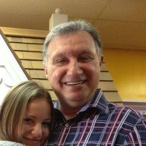 Meet your Posher, Gregory