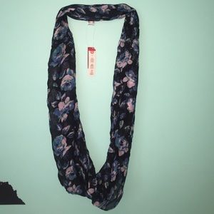 Floral Infinity Scarf **BRAND NEW!**