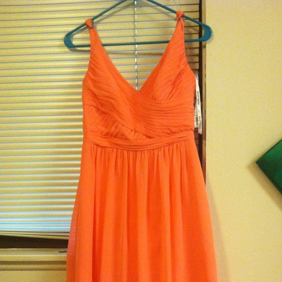 NWT David's Bridal coral bridesmaid dress - Picture 2 of 3