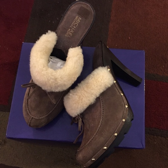 shoes! - Picture 2 of 4