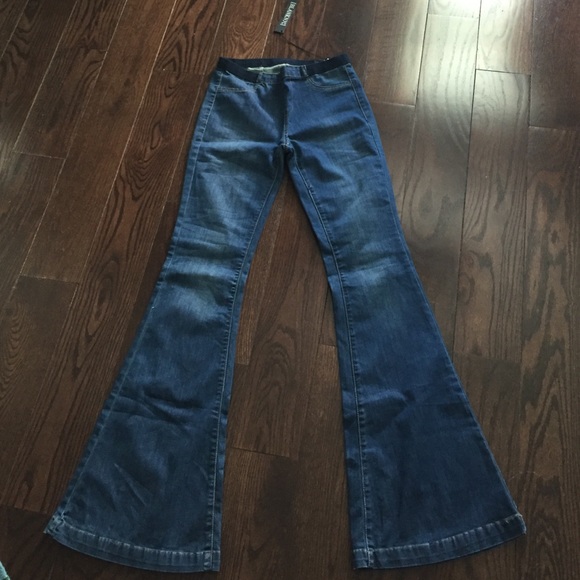 blanknyc flare jeans