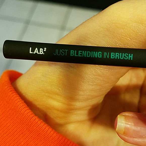 Makeup brushes - Picture 2 of 3