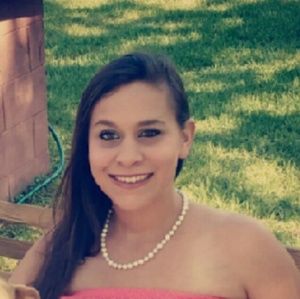 Meet your Posher, Rebeca
