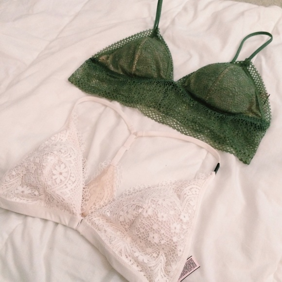 Nwt Victoria secret bralettes