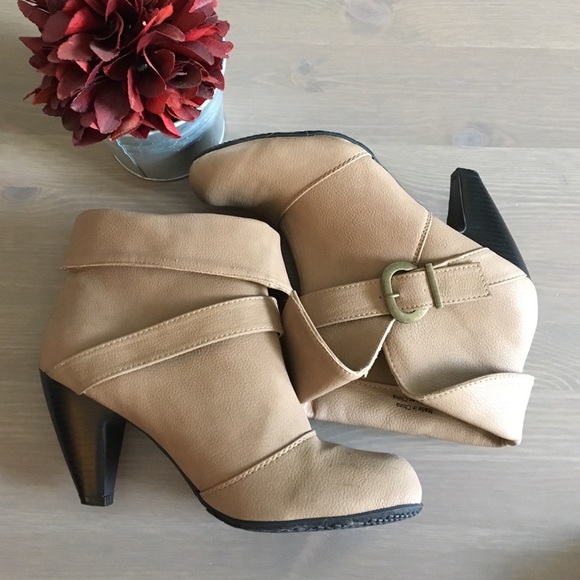 Forever 21 booties
