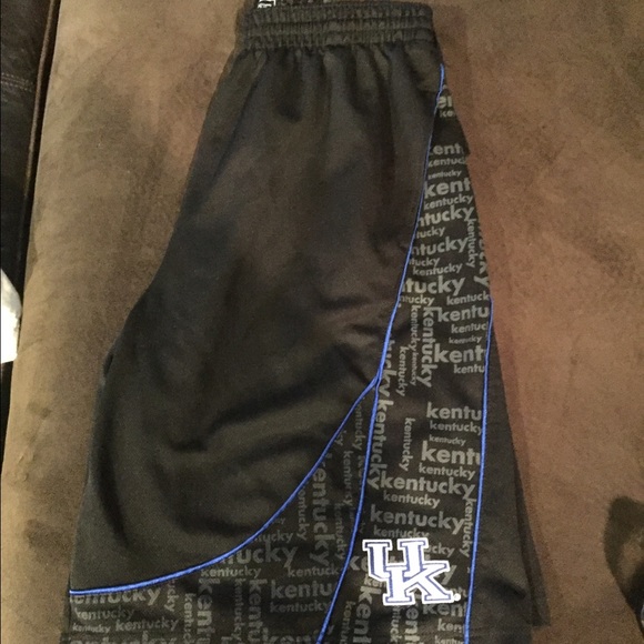 Kentucky shorts