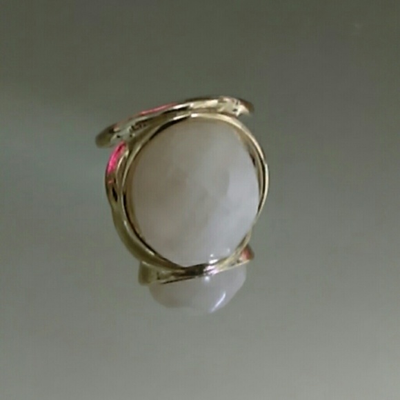 PRETTY PINK AND GOLD RING - Picture 2 of 2