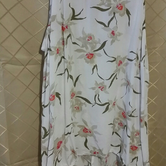 Womans Floral /Mat/White Tank