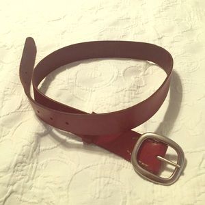 1.25 in thick brown leather belt