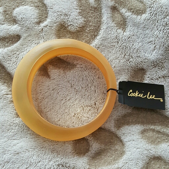 Cookie Lee ~ bangle style bracelet
