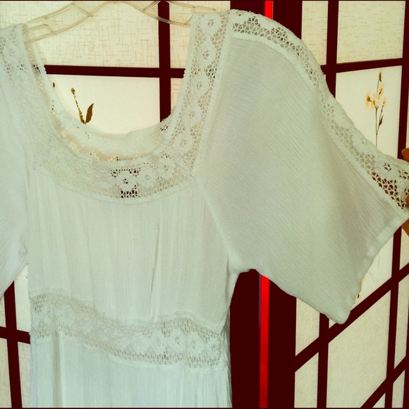 Poetry Clothing🌸 Tops - ✨Adorable Boho Chic Crepe Top/Cotton Lace Trim🌸✨