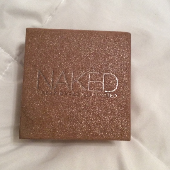 Urban Decay NAKED Illuminator