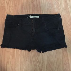 Bullhead Black Jean Shorts size 5