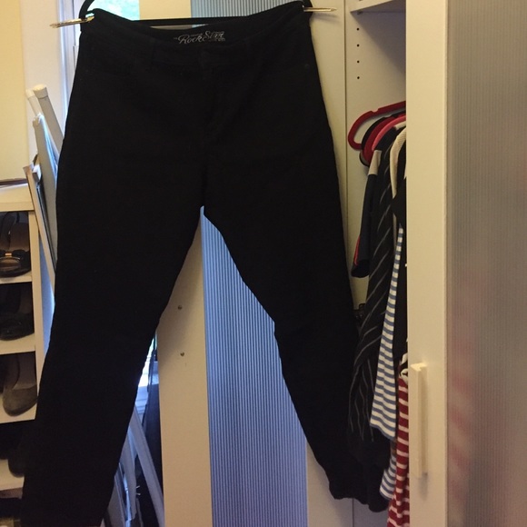 Rockstar black super skinny high rise jeans.