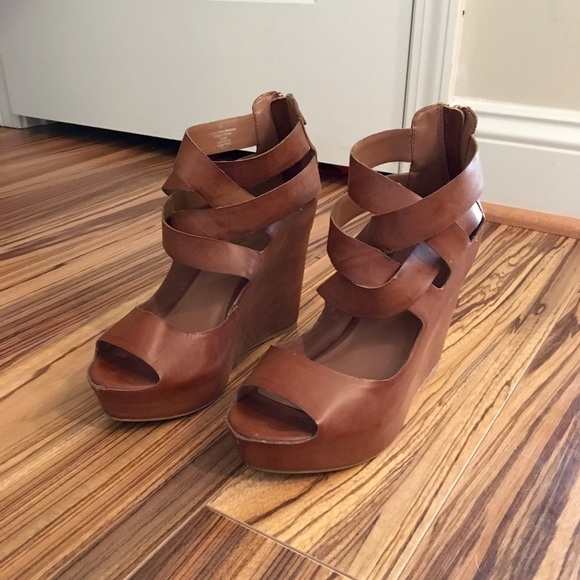 Brown Wedges