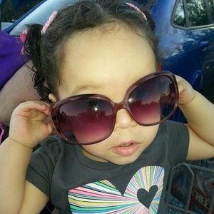 Meet your Posher, Melissa