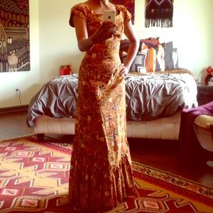 Gorgeous vintage tiki dress