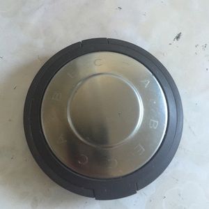 Becca | Jaclyn Hill "Champagne Pop"