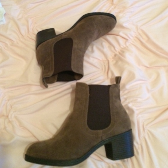 Tan ankle boots