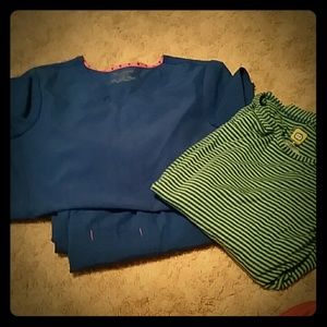 Heart and soul scrub set size small