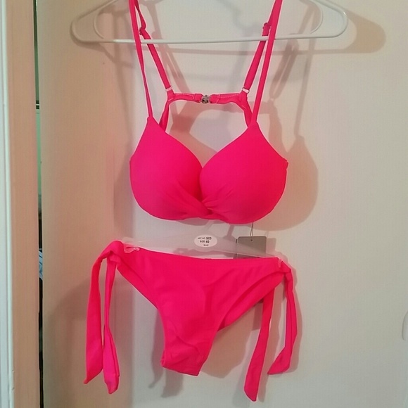 Women's Neon Pink Basic Bikini