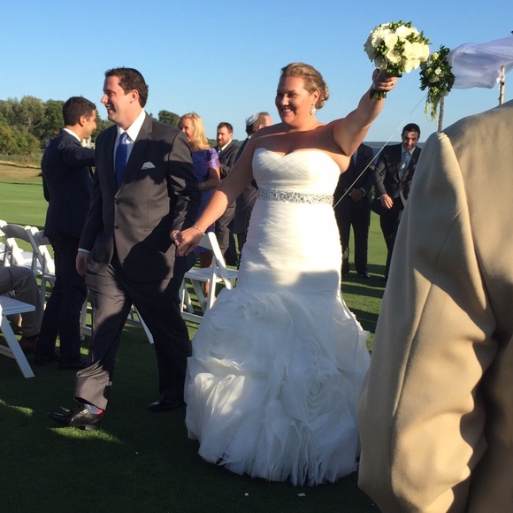 Meet your Posher, Abbe - Picture 2 of 4