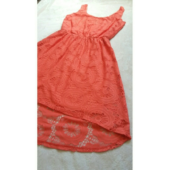 High-low dress - Picture 2 of 3