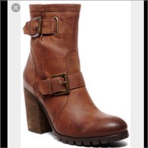 BRAND NEW Steve Madden Leather Ankle Boots