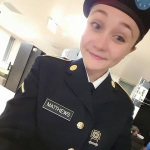 Meet your Posher, Mackenzie