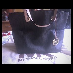 Michael Kors Jet Set