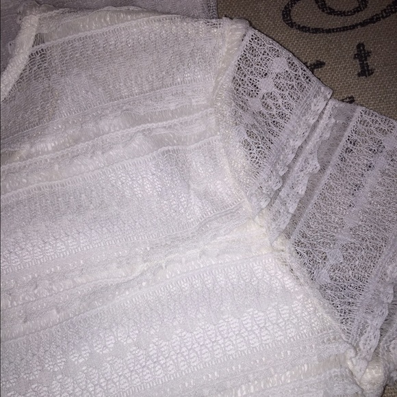 White Long Sleeve Forever 21 Top - Picture 4 of 4