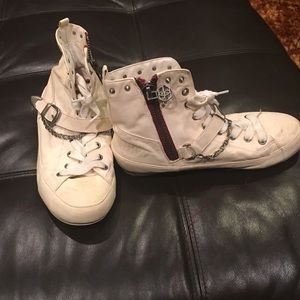 White Sam Edelman shoes
