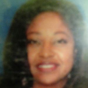 Meet your Posher, Cynthia