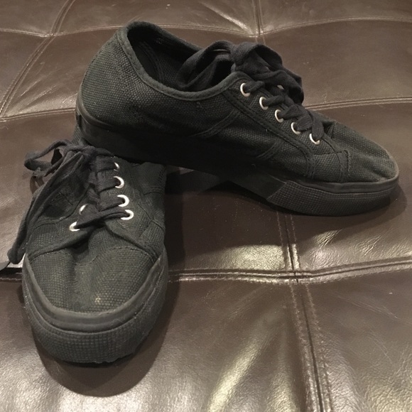 All black Steve Madden shoes - Picture 1 of 1
